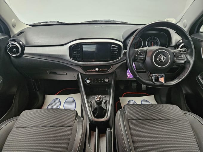 2025 Mg Mg3