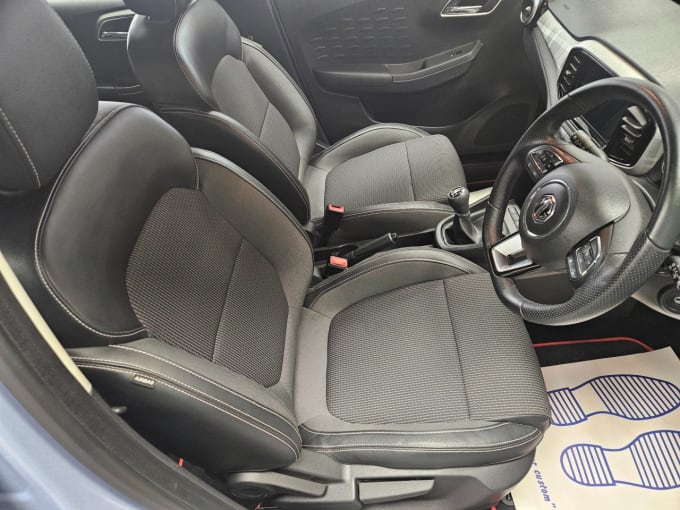 2025 Mg Mg3