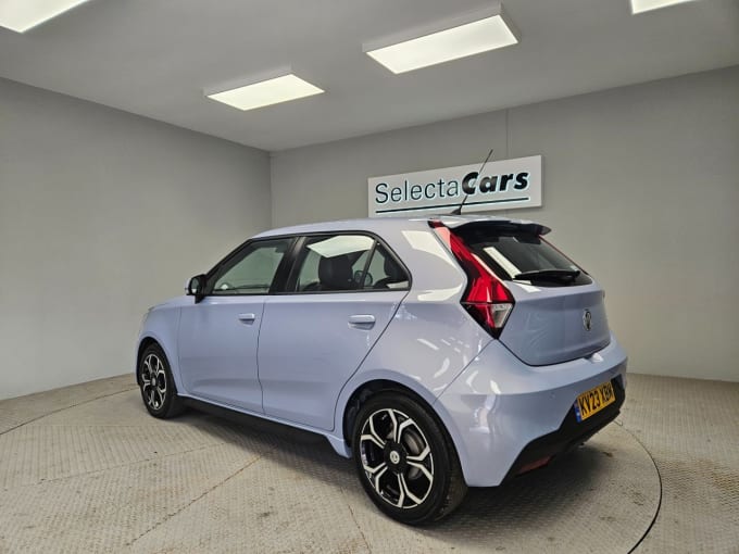 2025 Mg Mg3