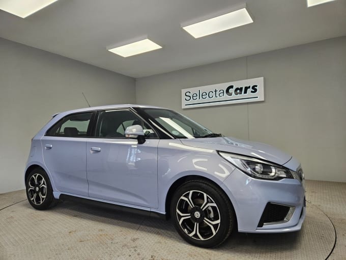2025 Mg Mg3