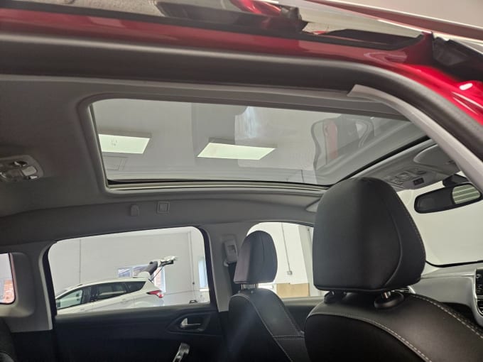 2025 Peugeot 2008