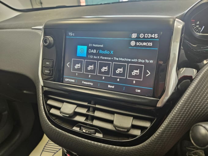 2025 Peugeot 2008