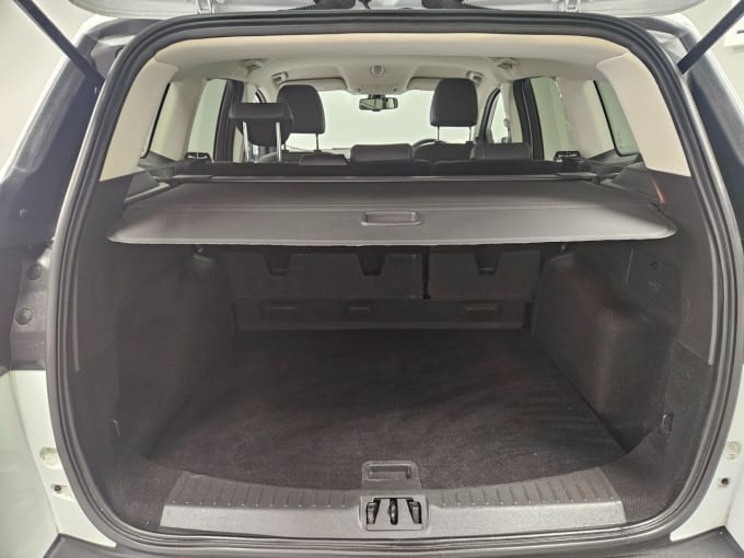 2025 Ford Kuga