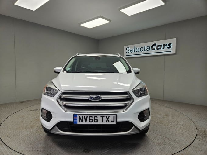 2025 Ford Kuga