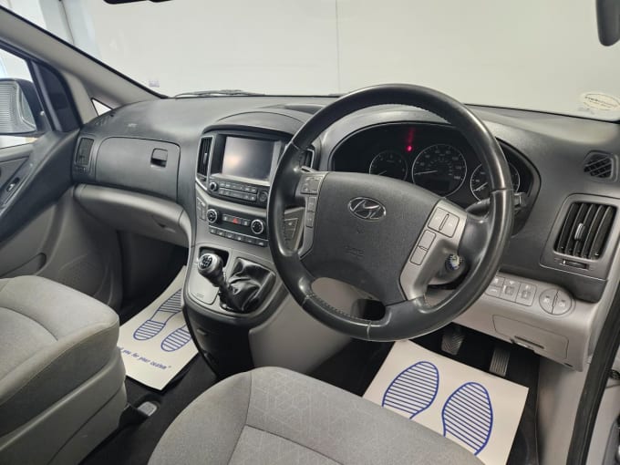 2025 Hyundai I800