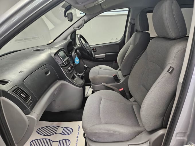 2025 Hyundai I800