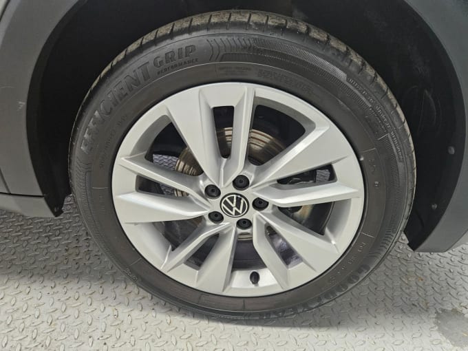 2025 Volkswagen T-cross