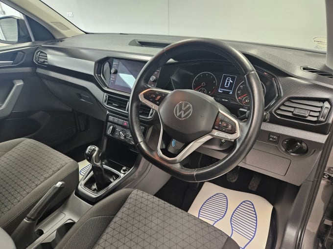2025 Volkswagen T-cross