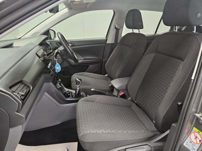 2025 Volkswagen T-cross