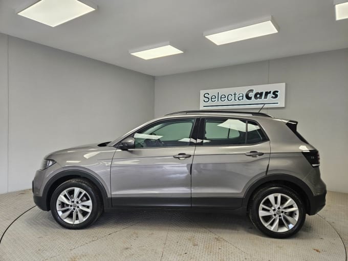 2025 Volkswagen T-cross