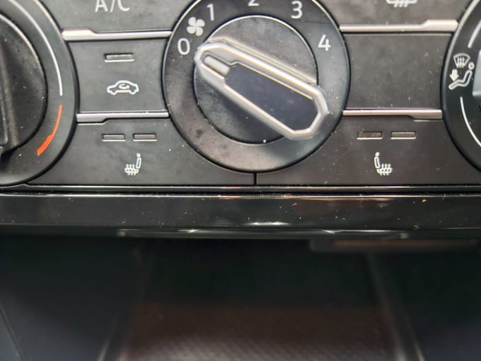 2025 Volkswagen T-cross