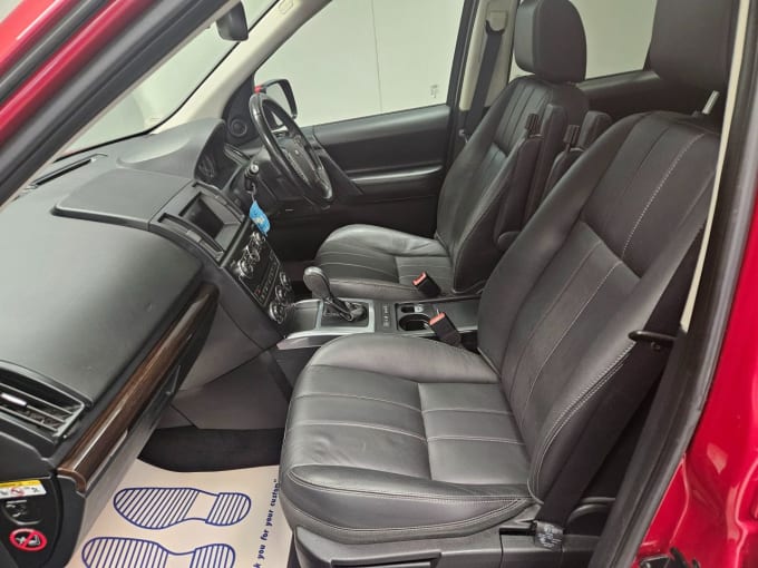 2025 Land Rover Freelander 2
