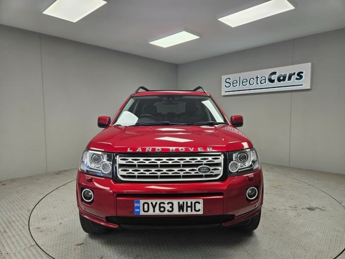 2025 Land Rover Freelander 2