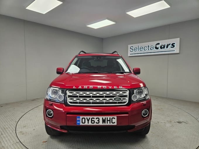 2025 Land Rover Freelander 2