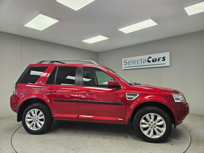 2025 Land Rover Freelander 2