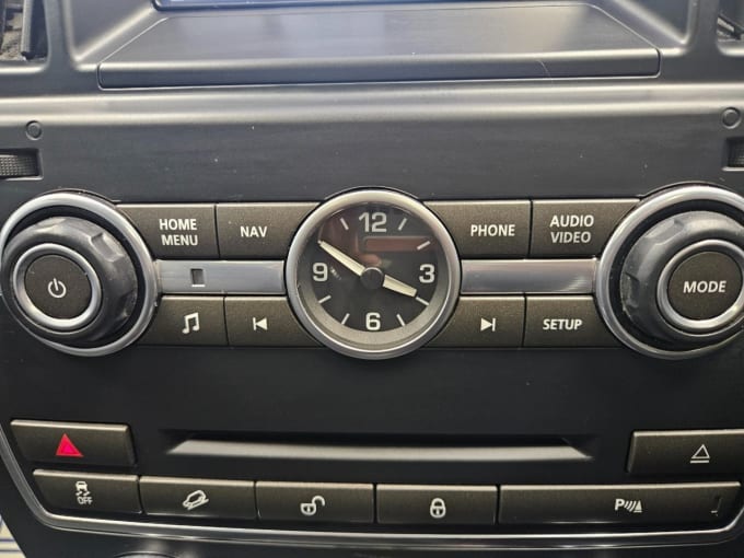 2025 Land Rover Freelander 2