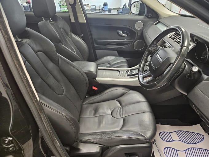 2025 Land Rover Range Rover Evoque
