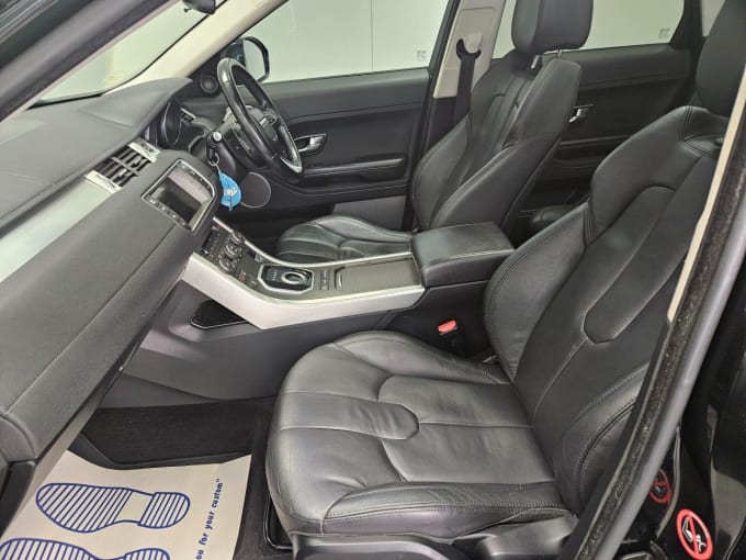 2025 Land Rover Range Rover Evoque