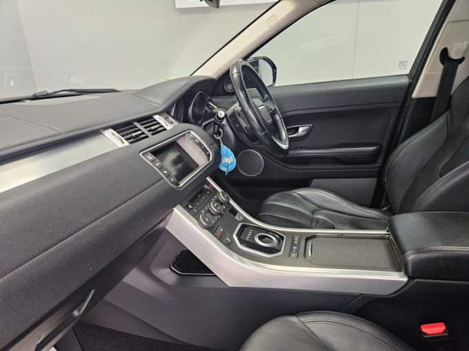 2025 Land Rover Range Rover Evoque