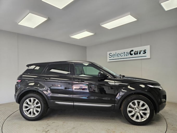 2025 Land Rover Range Rover Evoque
