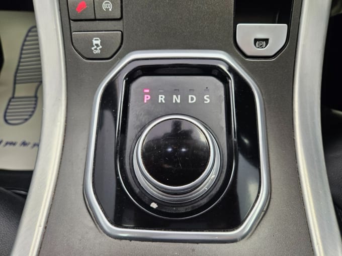 2025 Land Rover Range Rover Evoque