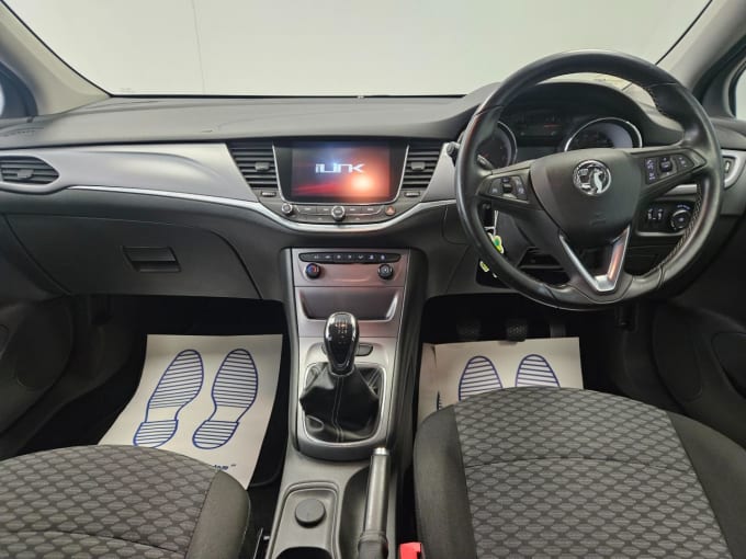 2025 Vauxhall Astra