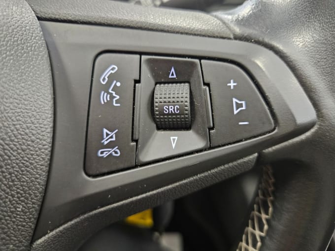 2025 Vauxhall Astra