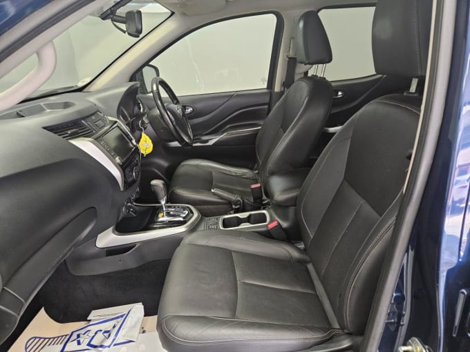 2025 Nissan Navara