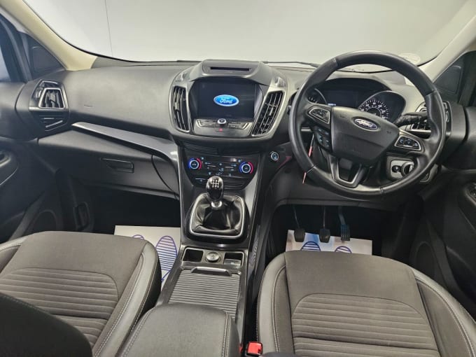 2025 Ford Kuga