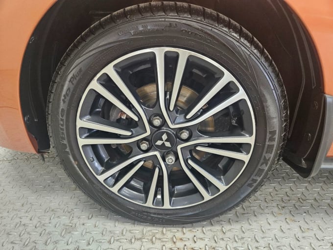2025 Mitsubishi Mirage