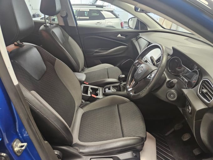 2025 Vauxhall Grandland X