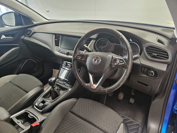 2025 Vauxhall Grandland X
