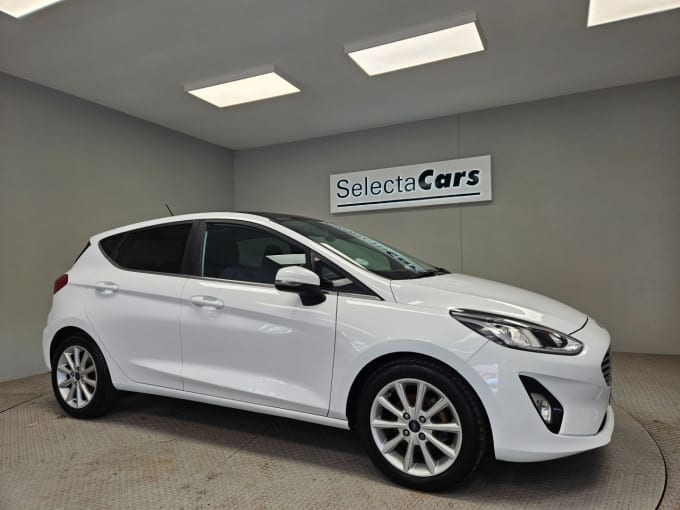 2025 Ford Fiesta
