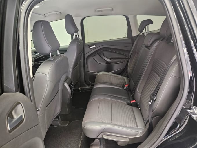 2025 Ford Kuga
