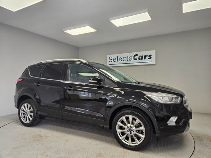 2025 Ford Kuga