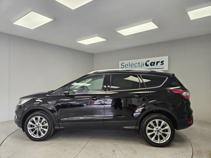 2025 Ford Kuga