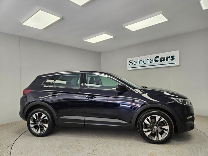 2025 Vauxhall Grandland X