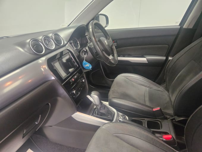 2025 Suzuki Vitara