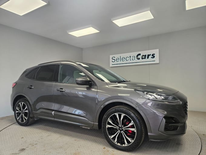 2025 Ford Kuga