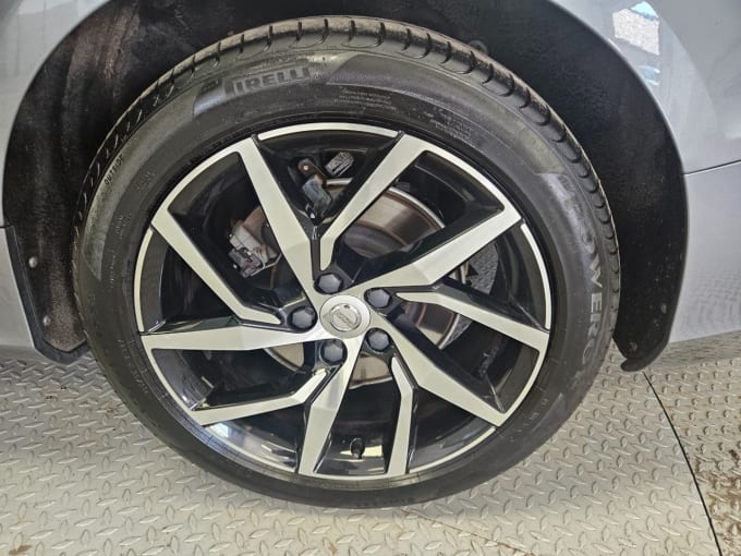 2025 Volvo V60