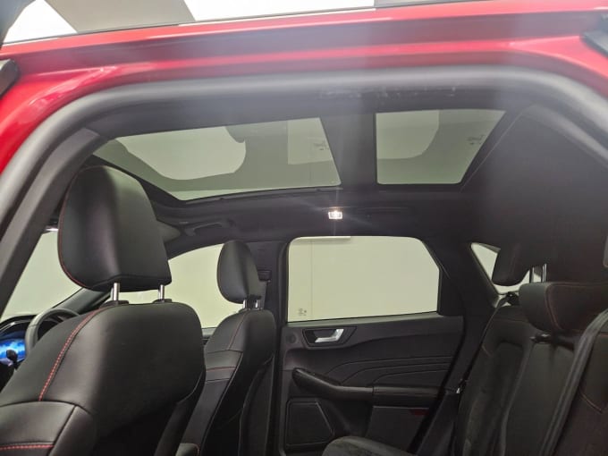 2025 Ford Kuga