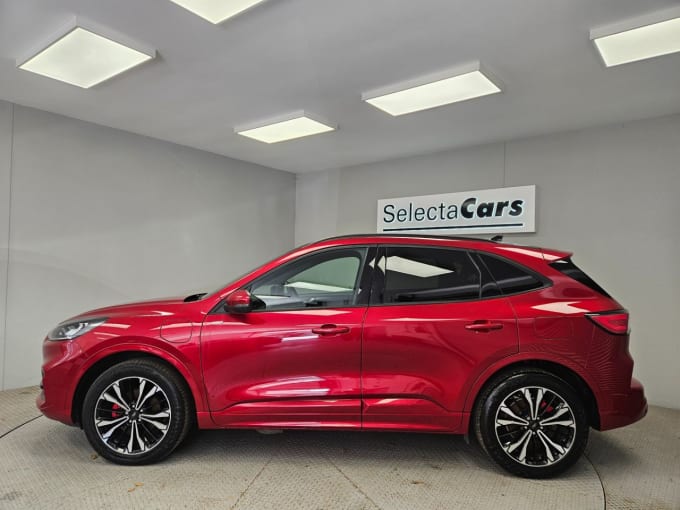 2025 Ford Kuga
