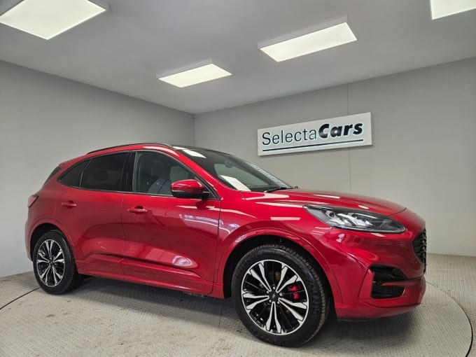 2025 Ford Kuga