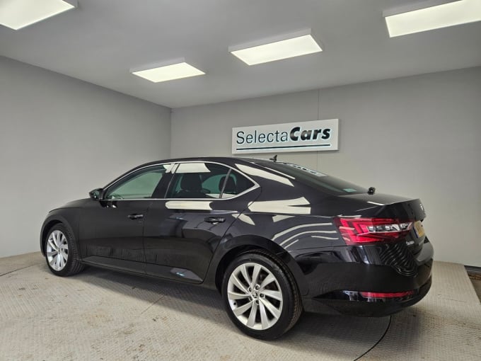 2025 Skoda Superb