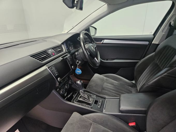 2025 Skoda Superb