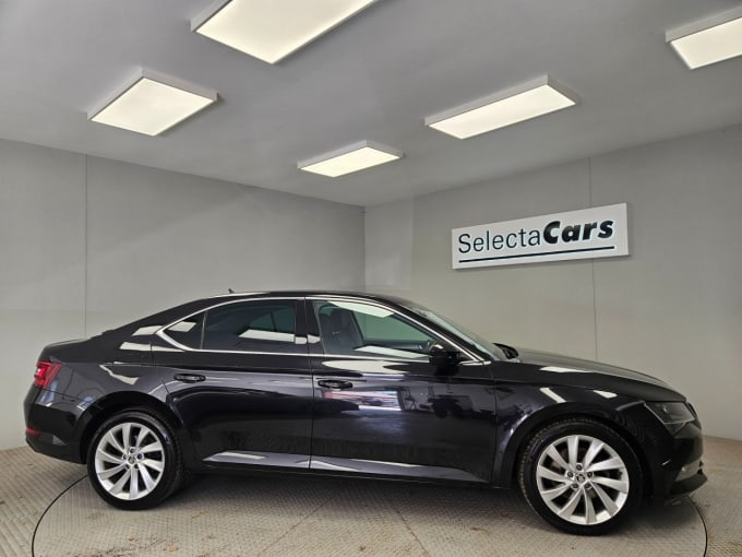 2025 Skoda Superb
