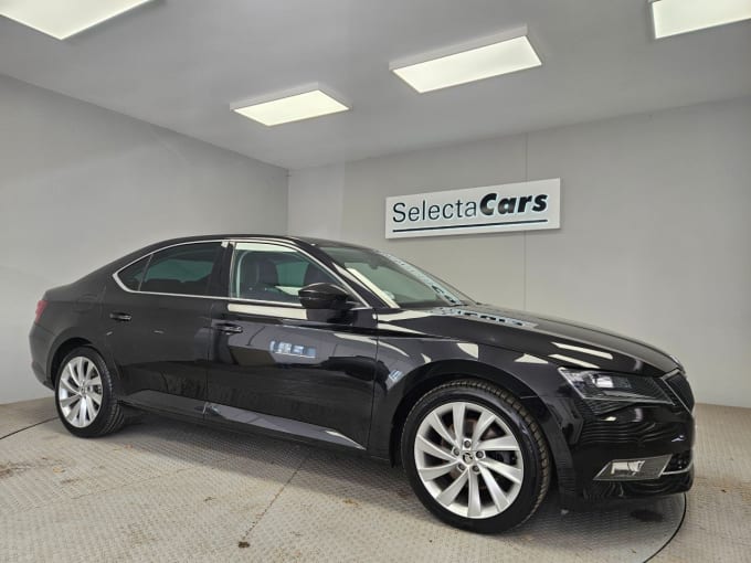 2025 Skoda Superb