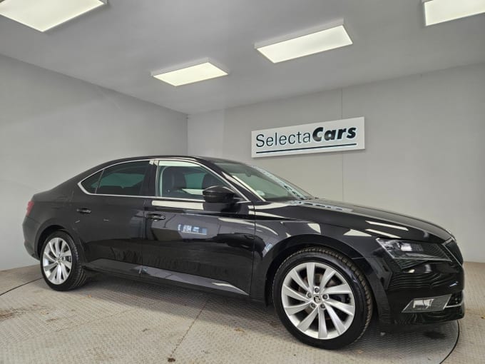 2025 Skoda Superb