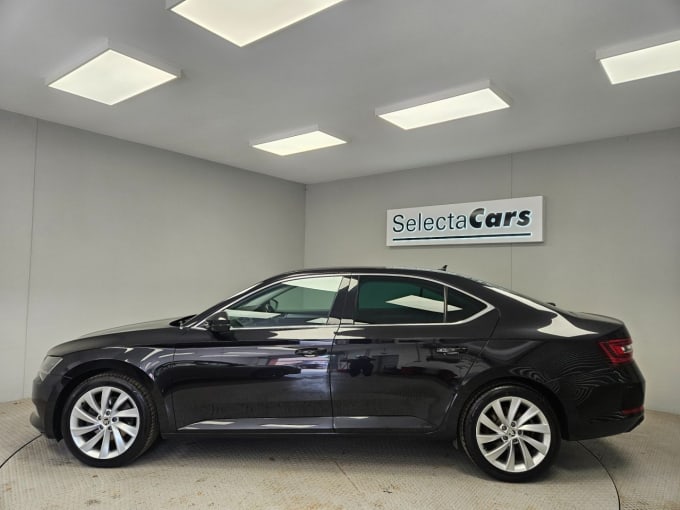 2025 Skoda Superb