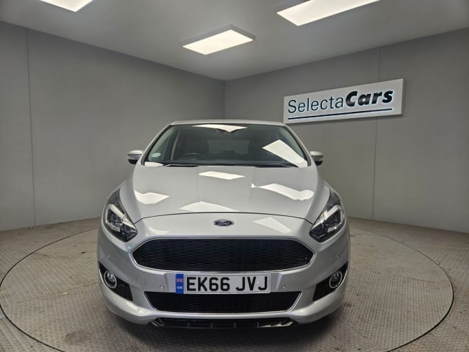 2025 Ford S-max